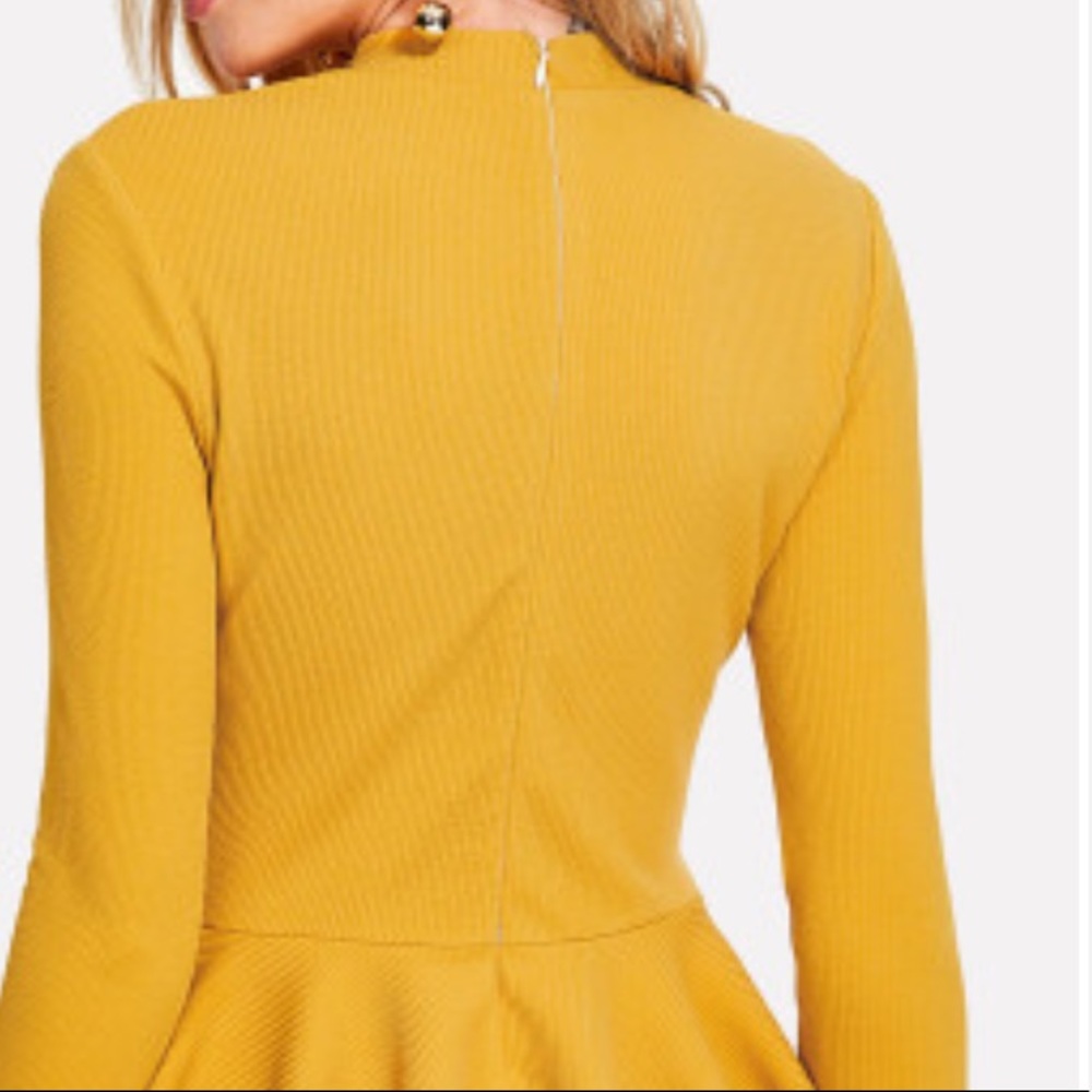 *ONE LEFT* Kylie Peplum Top - Picture 3 of 3